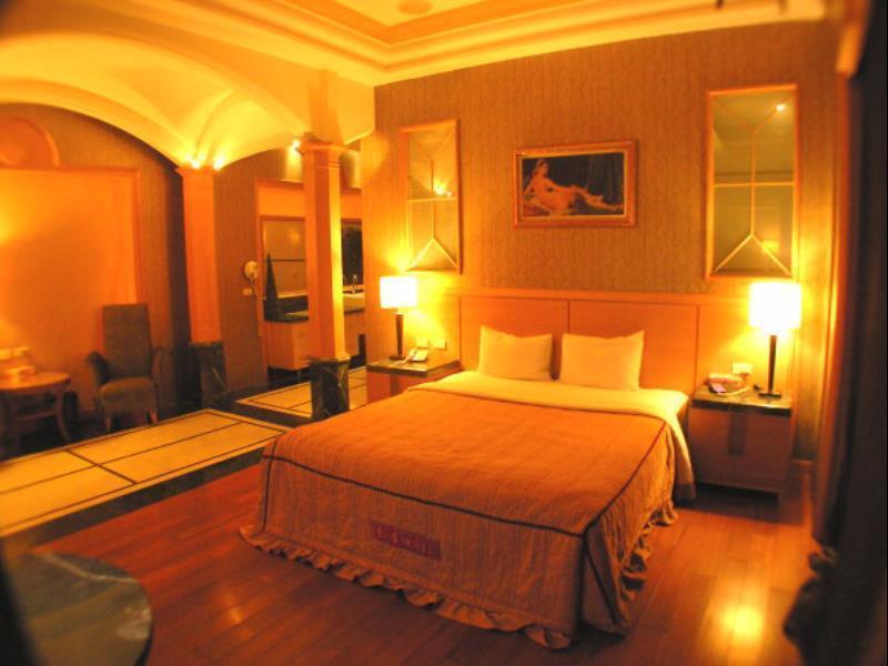 טאינאן Changsing Business Motel מראה חיצוני תמונה