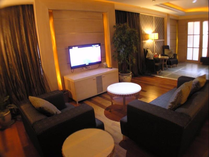 טאינאן Changsing Business Motel מראה חיצוני תמונה