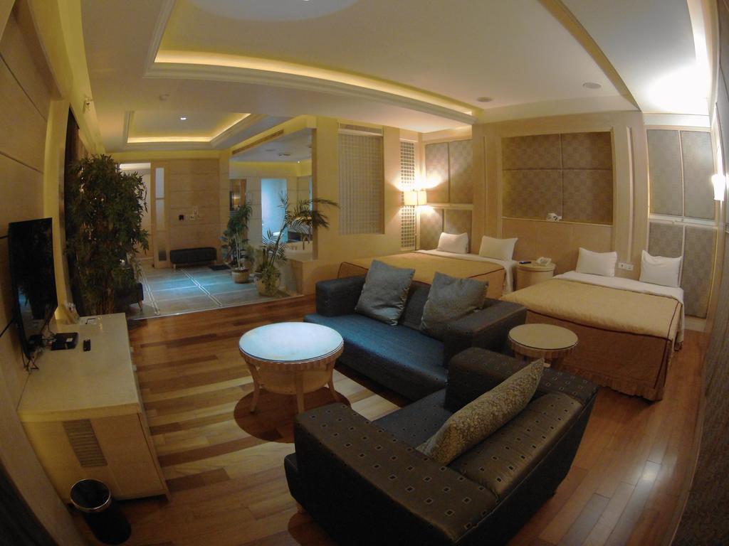 טאינאן Changsing Business Motel מראה חיצוני תמונה
